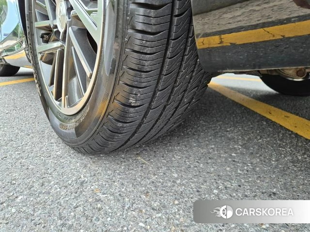 Hyundai The New Grandeur IG id 4600050 из Кореи 11