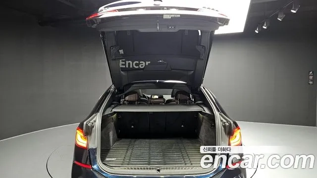 BMW 6 Series GT (G32) id 2921947 из Кореи 11