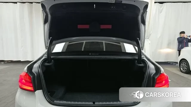 BMW 5 Series (G30) id 3676958 из Кореи 11