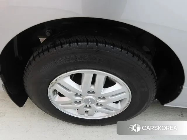 Hyundai The New Grand Starex id 3621975 из Кореи 11