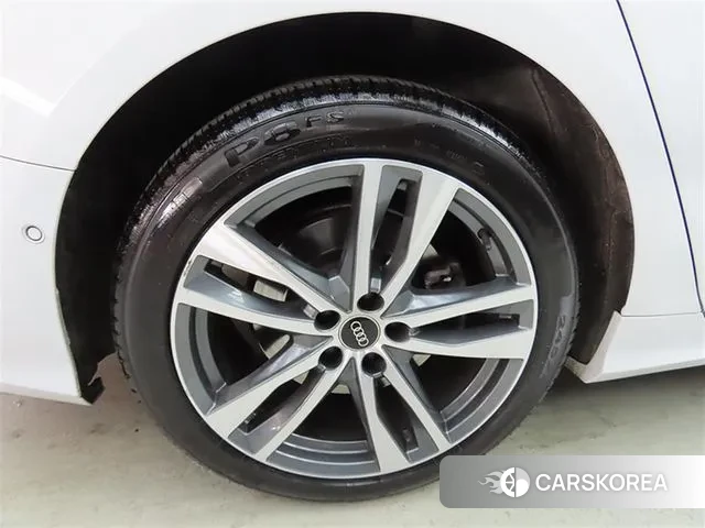 Audi A6 (C8) id 3529646 из Кореи 11