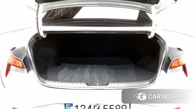 Hyundai Avante Hybrid (CN7) id 3421442 из Кореи 11