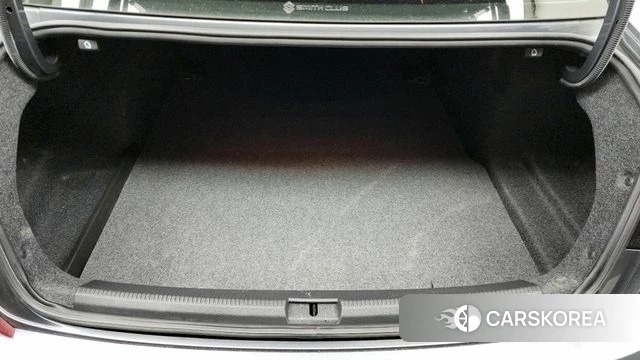 Volkswagen The New Passat id 4295008 из Кореи 11