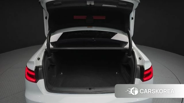 Audi A4 (B9) id 3853709 из Кореи 11