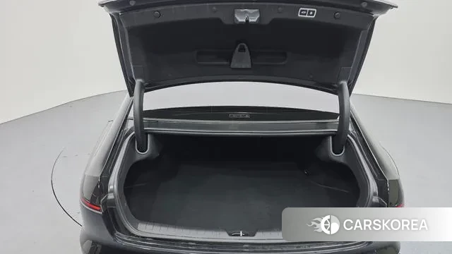 Hyundai Grandeur (GN7) id 3502565 из Кореи 11