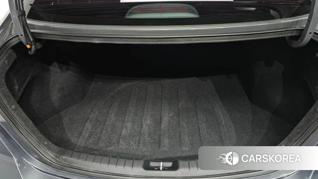 Hyundai Avante AD id 3829361 из Кореи 11