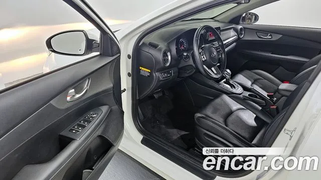 Kia Come New K3 id 2687340 из Кореи 11