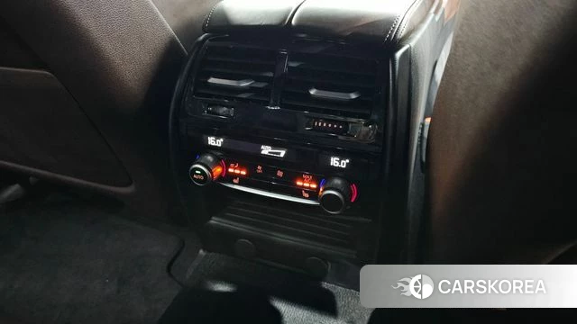 BMW 5 Series (G30) id 4746559 из Кореи 11