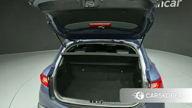 Kia Stonic id 3677460 из Кореи 11