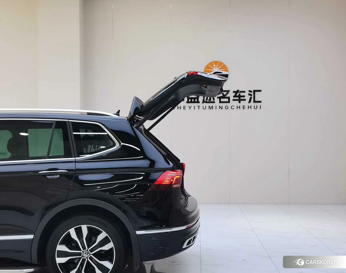 Volkswagen Tiguan L id 4421082 из Китая 11