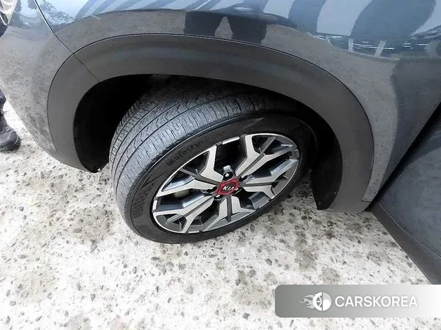 Kia Seltos id 3570719 из Кореи 11