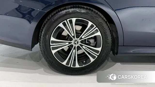 Mercedes-Benz E-Class W214 id 3347186 из Кореи 11