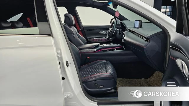 Genesis GV70 id 3904564 из Кореи 11