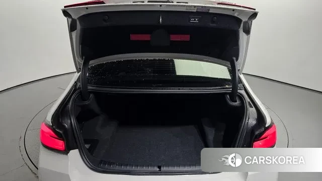 BMW 5 Series (G30) id 3033059 из Кореи 11