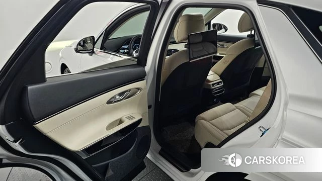 Genesis GV70 id 4350606 из Кореи 11