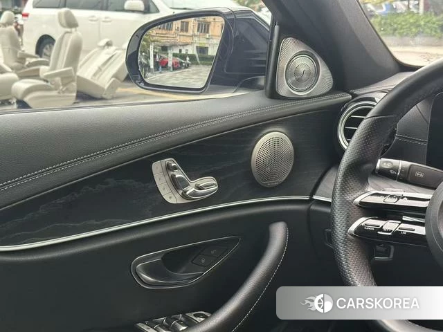 Mercedes-Benz E-class (imported) id 4220604 из Китая 11