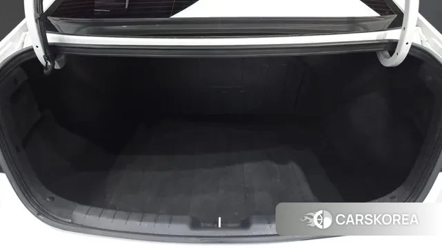 Hyundai The New Avante AD id 3578186 из Кореи 11