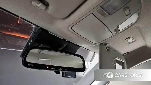 Kia Stonic id 3593315 из Кореи 11