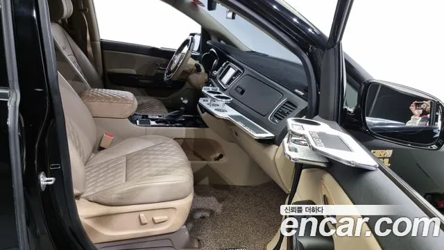 Kia The New Carnival id 2761086 из Кореи 11