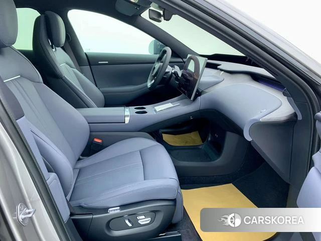 Xiaomi Car Xiaomi YU7 id 3919469 из Китая 11