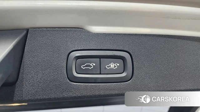 Volvo V60 Cross-Country 2nd Generation id 3904958 из Кореи 11