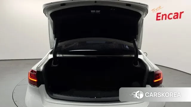 Kia K7 Premier Hybrid id 3736545 из Кореи 11