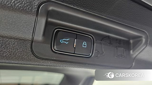 Ford Explorer 6th Generation id 4268818 из Кореи 11