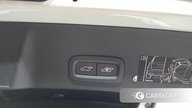 Volvo XC40 id 4338819 из Кореи 11