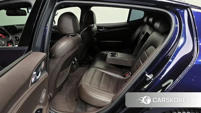 Kia Stinger id 2971215 из Кореи 11