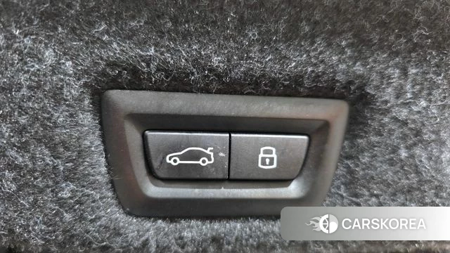 BMW 5 Series (G60) id 3891515 из Кореи 11