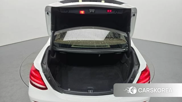 Mercedes-Benz E-Class W213 id 3911443 из Кореи 11