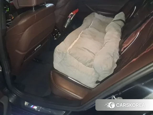 BMW 5 Series (G30) id 3667119 из Кореи 11