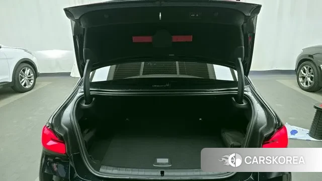 BMW 5 Series (G30) id 3600385 из Кореи 11