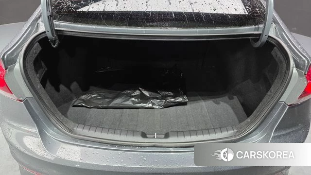 Hyundai Avante AD id 3911939 из Кореи 11