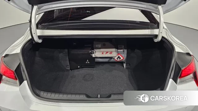 Hyundai Avante (CN7) id 3296230 из Кореи 11