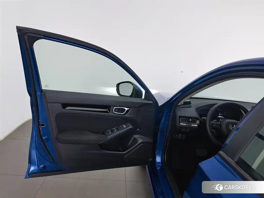 Honda Civic id 4547995 из Китая 11