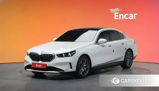 BMW 5 Series (G60) id 3610048 из Кореи 11