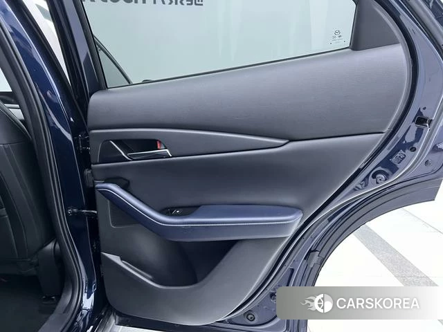 Mazda CX-30 id 4265800 из Китая 11