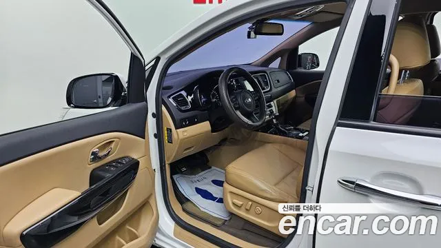 Kia All New Carnival id 2791644 из Кореи 11