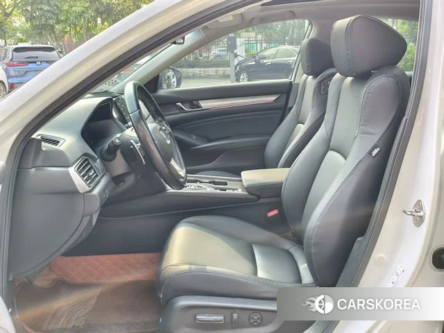 Honda Accord id 4264562 из Китая 11