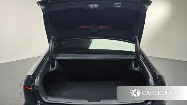 Hyundai Grandeur (GN7) id 3360360 из Кореи 11