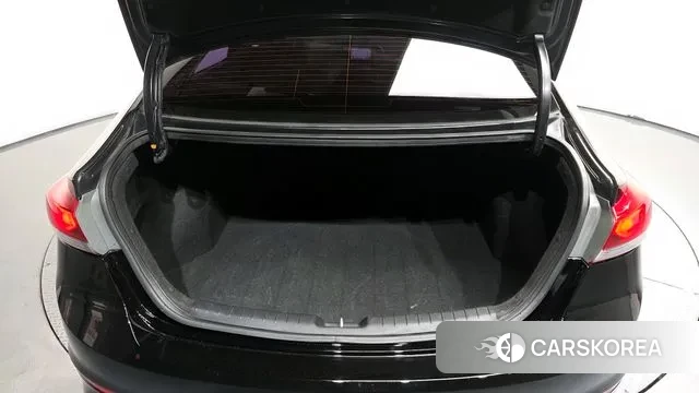 Hyundai Avante AD id 3440011 из Кореи 11