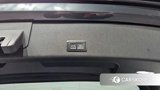 Audi e-Tron id 3329989 из Кореи 11