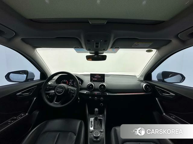 Audi Q2L id 4276672 из Китая 11