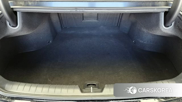 Hyundai Grandeur (GN7) id 4292726 из Кореи 11