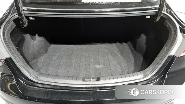 Hyundai Avante AD id 3107421 из Кореи 11