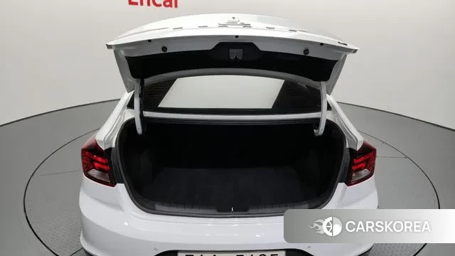 Hyundai The New Avante AD id 3514934 из Кореи 11