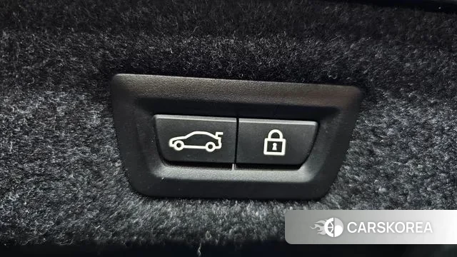 BMW 5 Series (G30) id 3535127 из Кореи 11