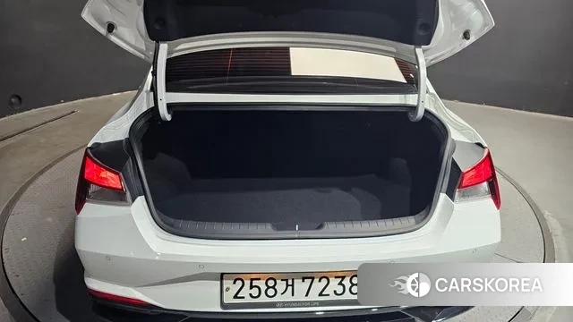 Hyundai Avante (CN7) id 3479577 из Кореи 11