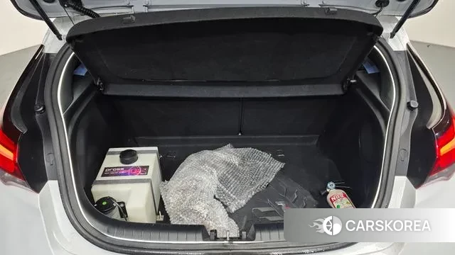 Hyundai Veloster (JS) id 3713733 из Кореи 11